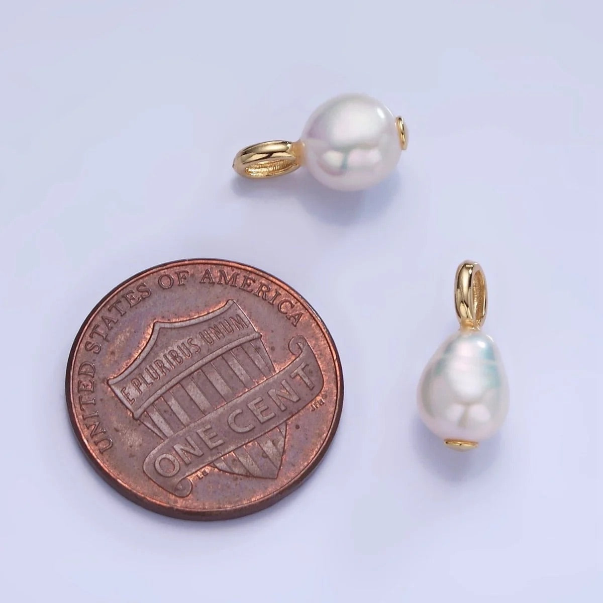 Mini Natural Pearl Pendant