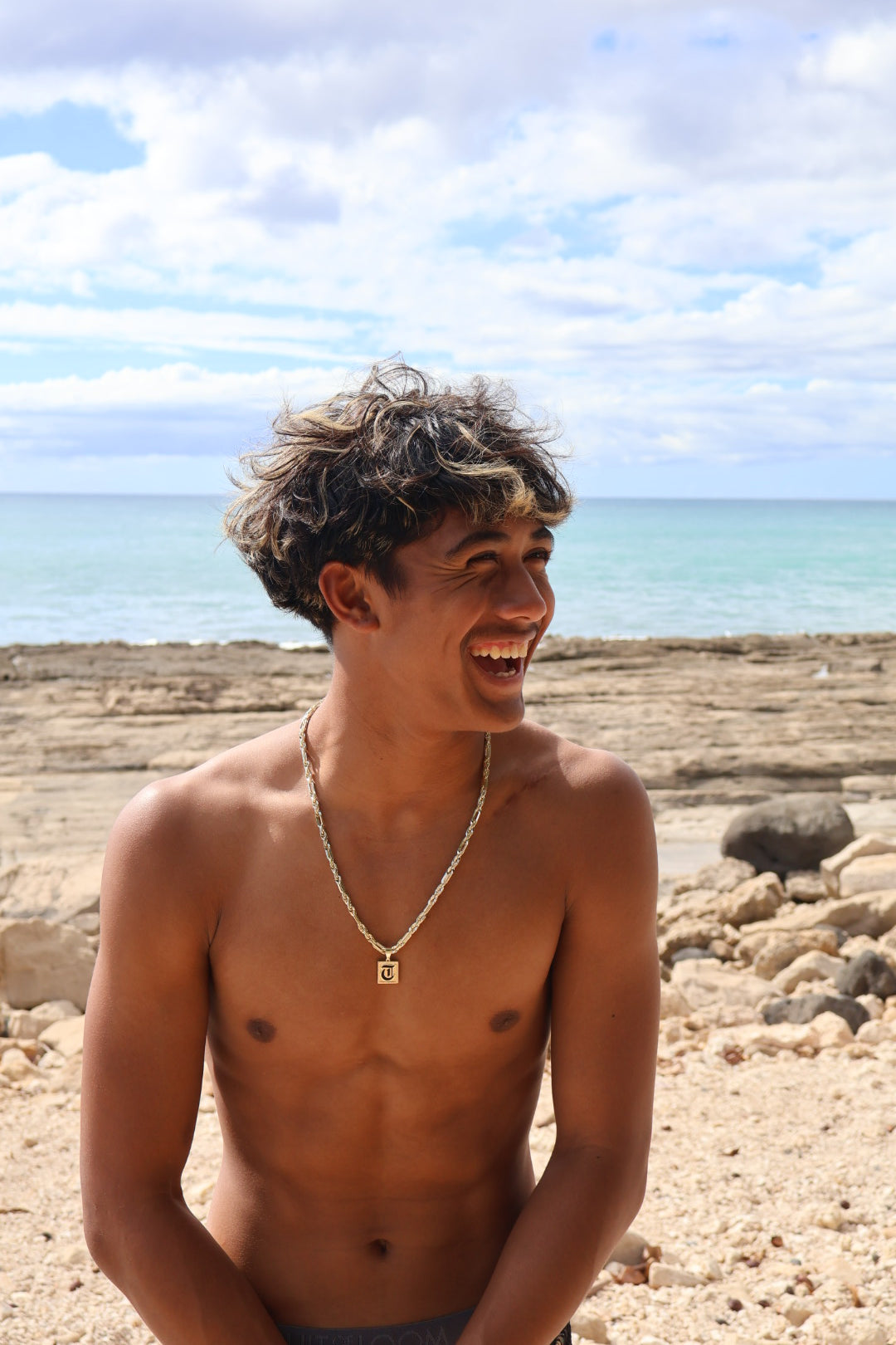 Large Hawaiian Heirloom Pendant