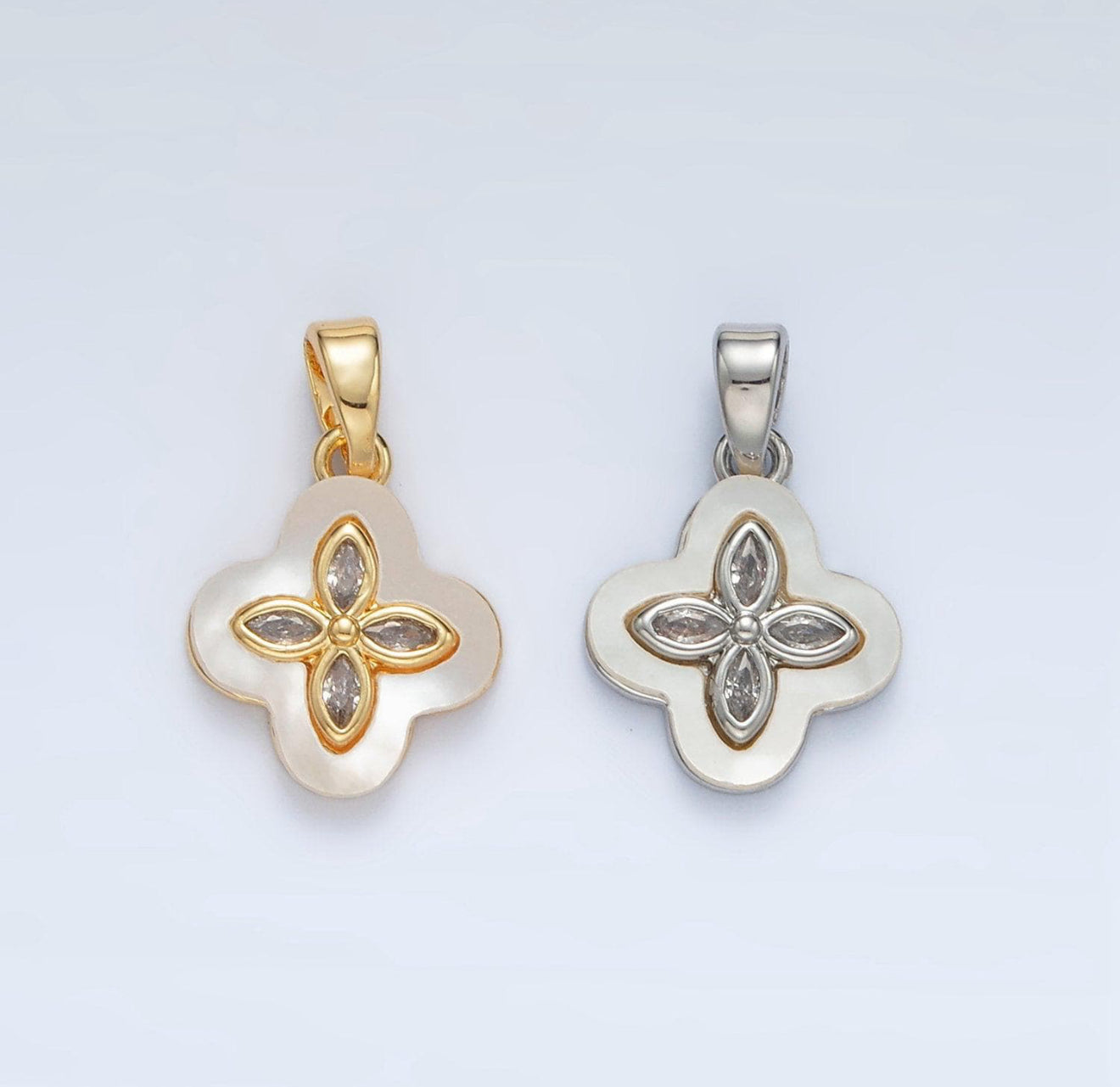 Dream Clover pendant