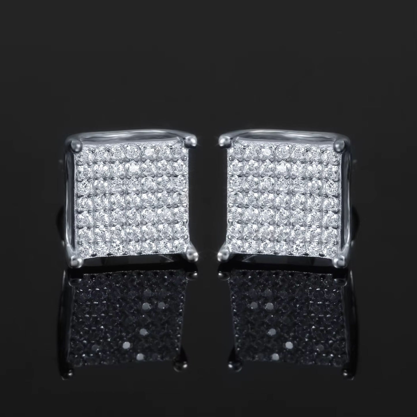Men’s Mossanite Square Earrings