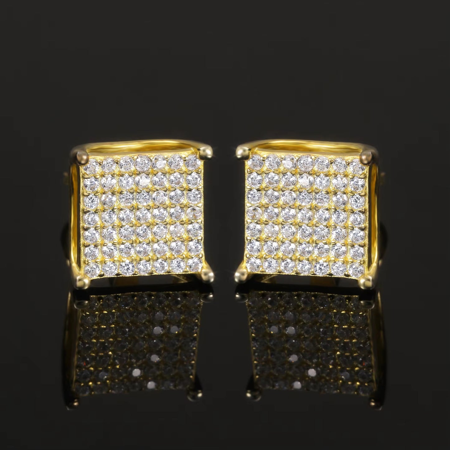 Men’s Mossanite Square Earrings
