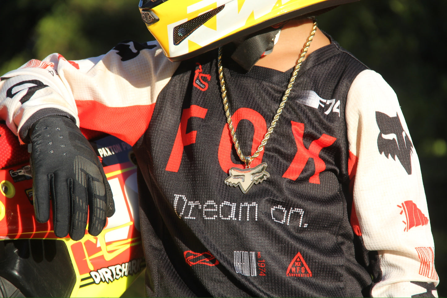 FX Pendant